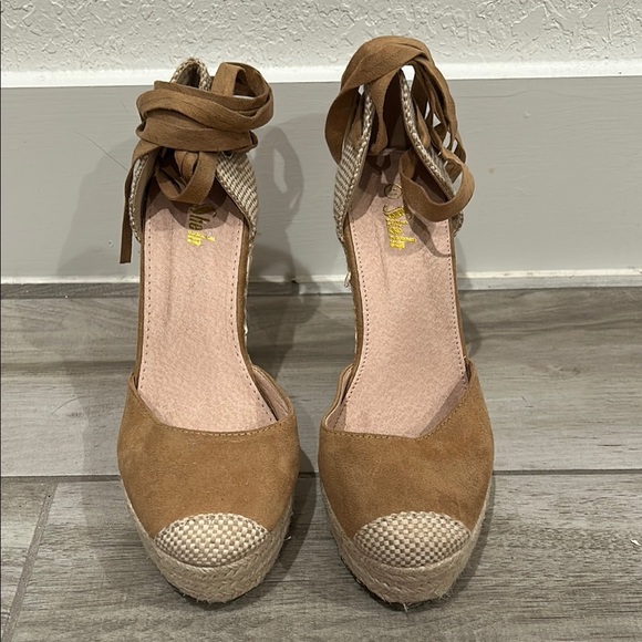 Tan Espadrille Wedges with Ankle Wrap Laces - Picture 1 of 6